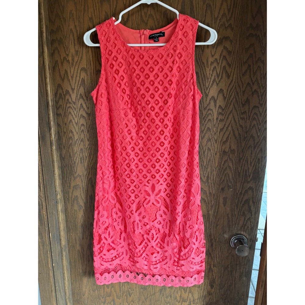 Sharagano Coral Lace Sheath Dress Size 4 Sleeveless‎ Sheath Knee Length